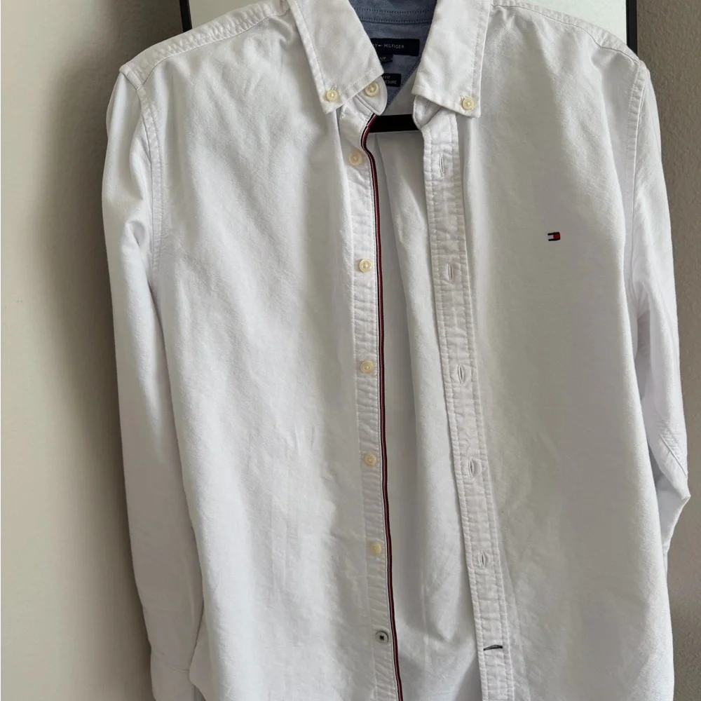 Tommy Hilfiger men white shirt - Picture 2 of 4